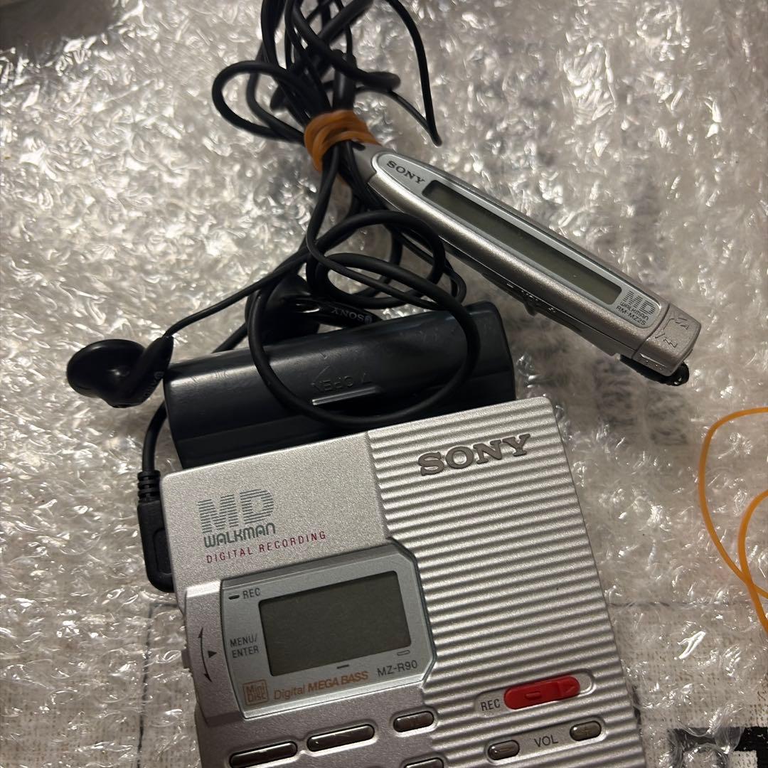 Sony Portable Md Player Walkman Mz-R90