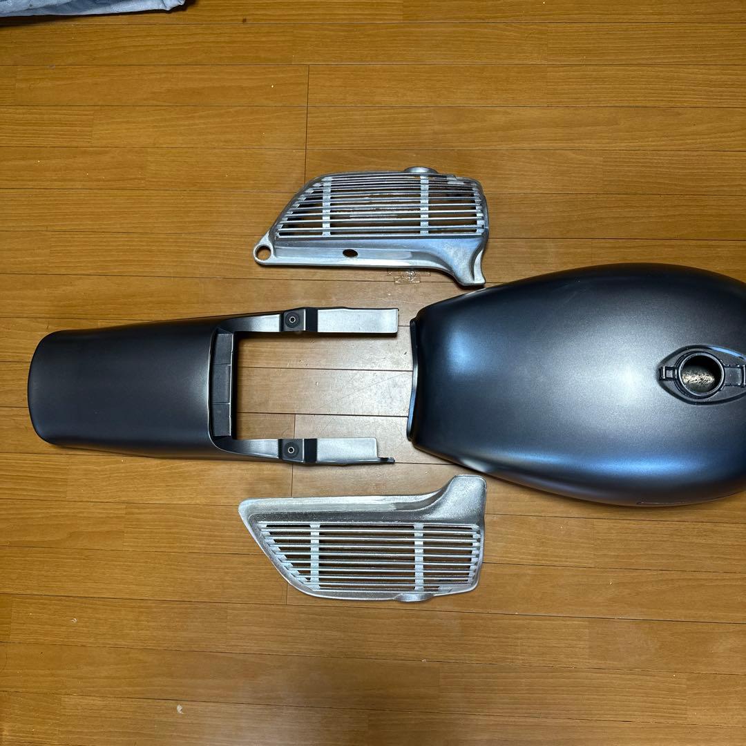 Kawasaki Tanks Z1 Z2