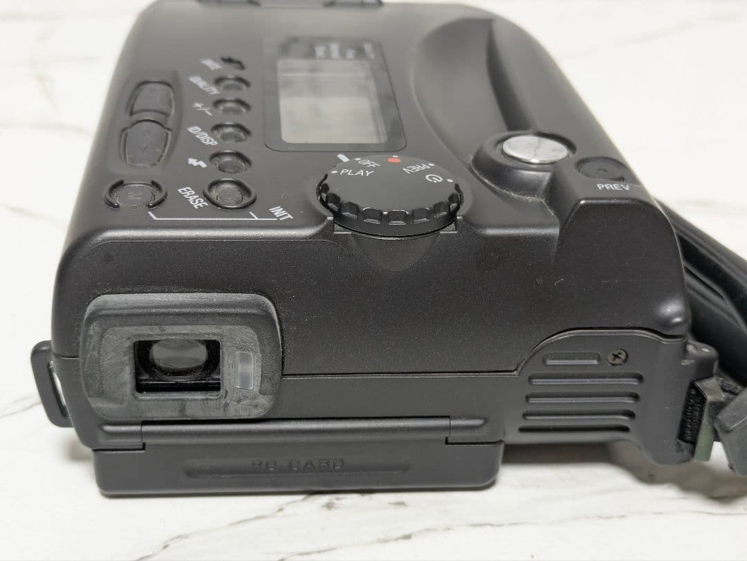 Fujifilm Compact Digital Camera Fujix Ds-220
