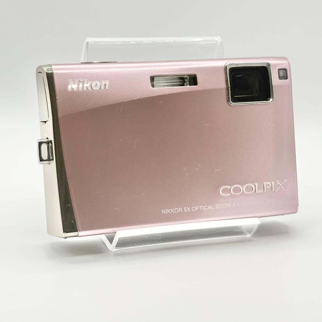 Compact Digital Cameras Nikon Coolpix S60
