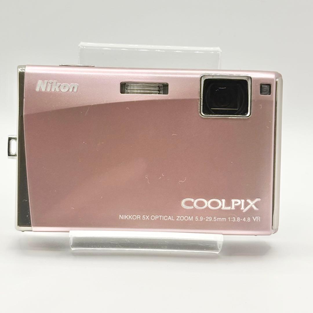 Compact Digital Cameras Nikon Coolpix S60