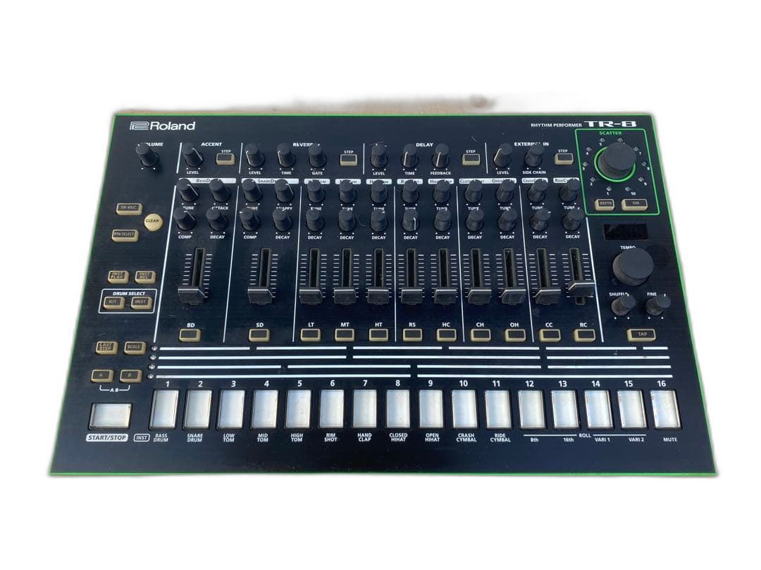 Roland Rhythm Machine Tr-8 Performer