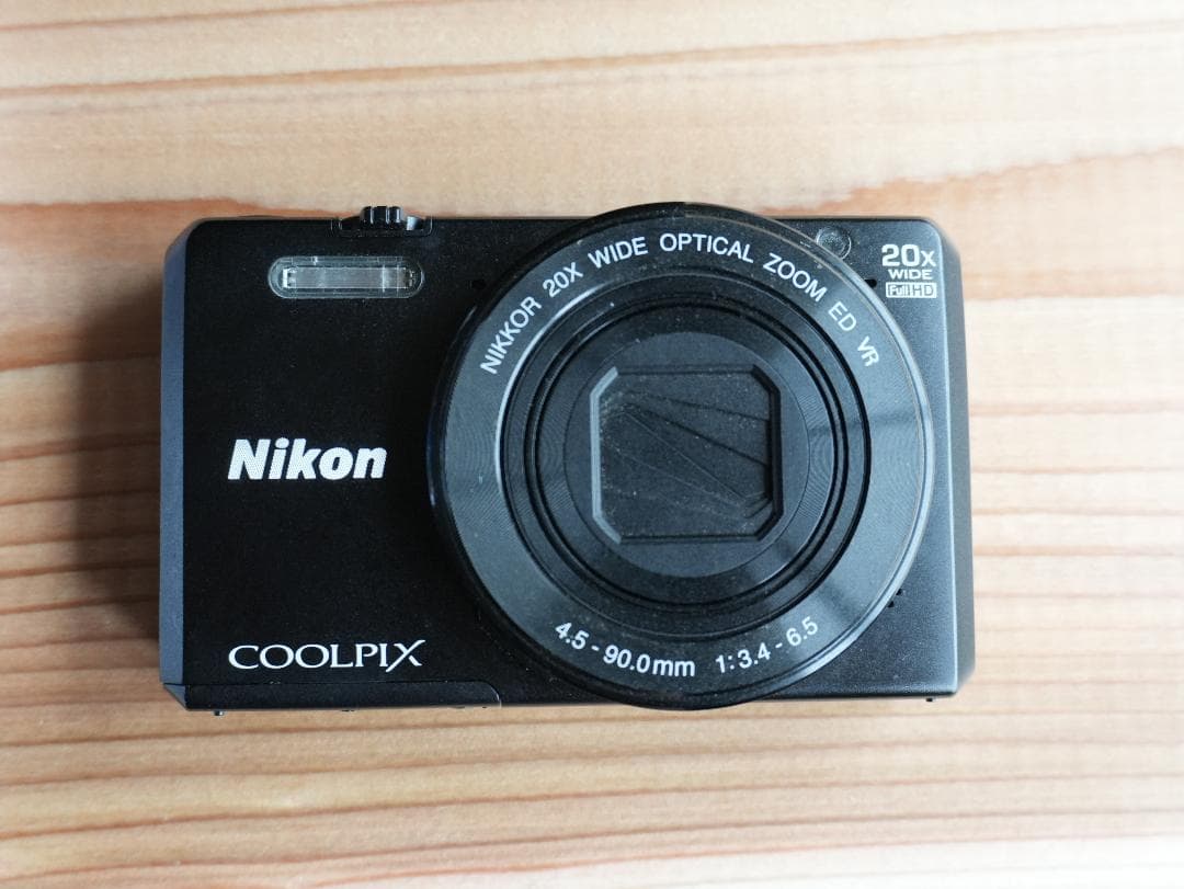 Nikon Compact Digital Cameras Coolpix S7000