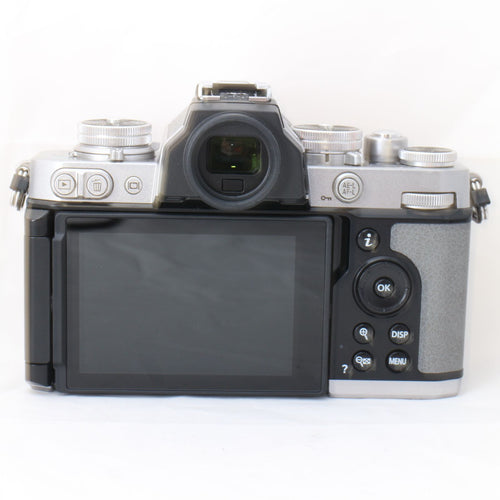 Nikon Mirrorless Interchangeable Lips Z Fc Zfc #4058