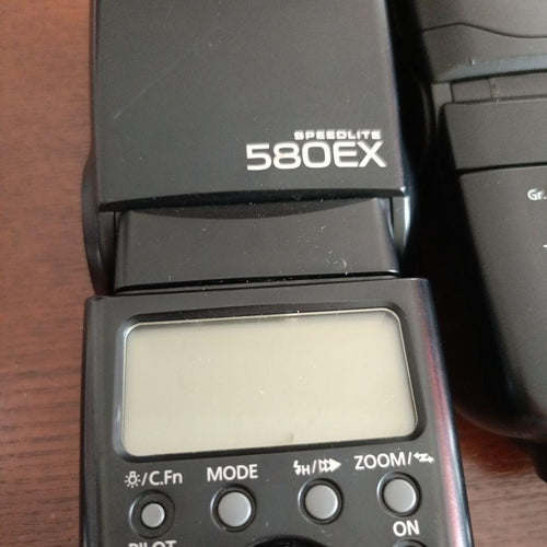 Canon Flash Speedlite 580Ex 320Ex