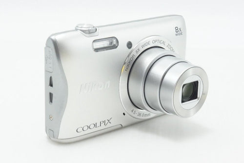 Nikon Compact Digital Camera Coolpix S3700 260626E