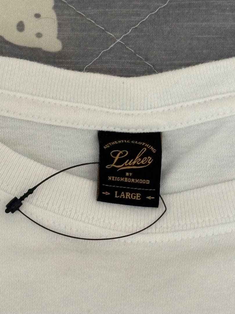 Luker By Neighborhood T-Shirts L T