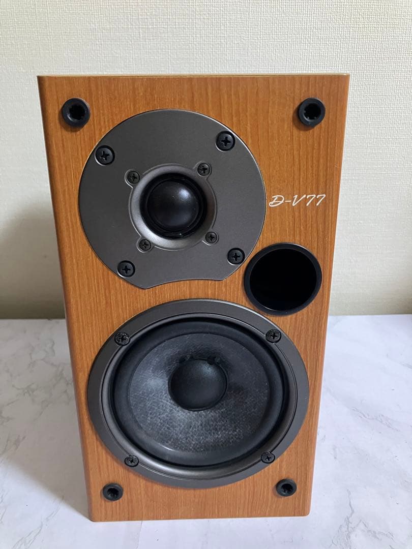 Onkyo Speakers M3588 D-V77