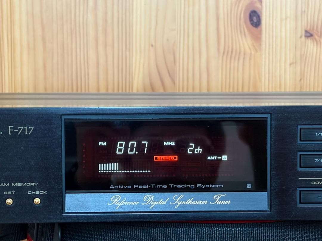 Pioneer Radio Tuners F-717 Fm/Am