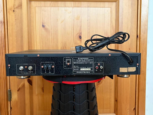 Pioneer Radio Tuners F-717 Fm/Am