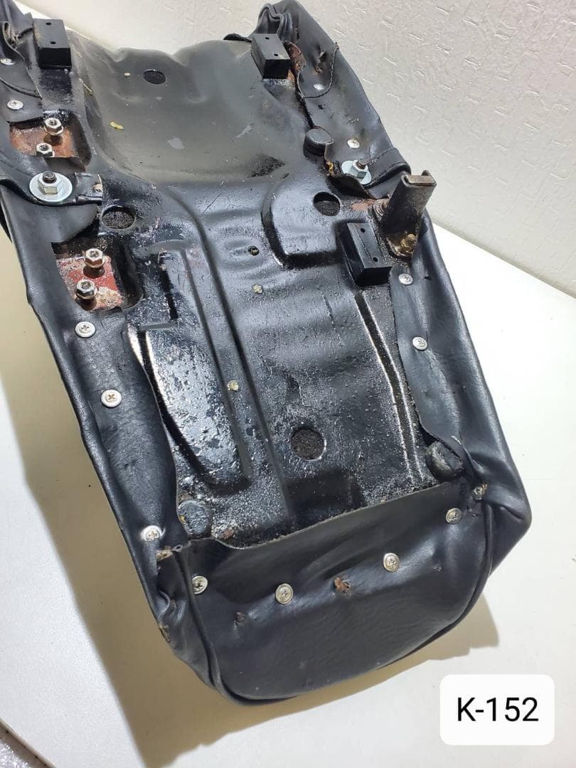 Kawasaki Seat K-152.Z750Rs Z2