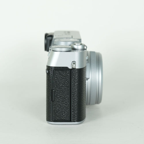 Fujifilm Compact Digital Camera 1,200 X100Vi