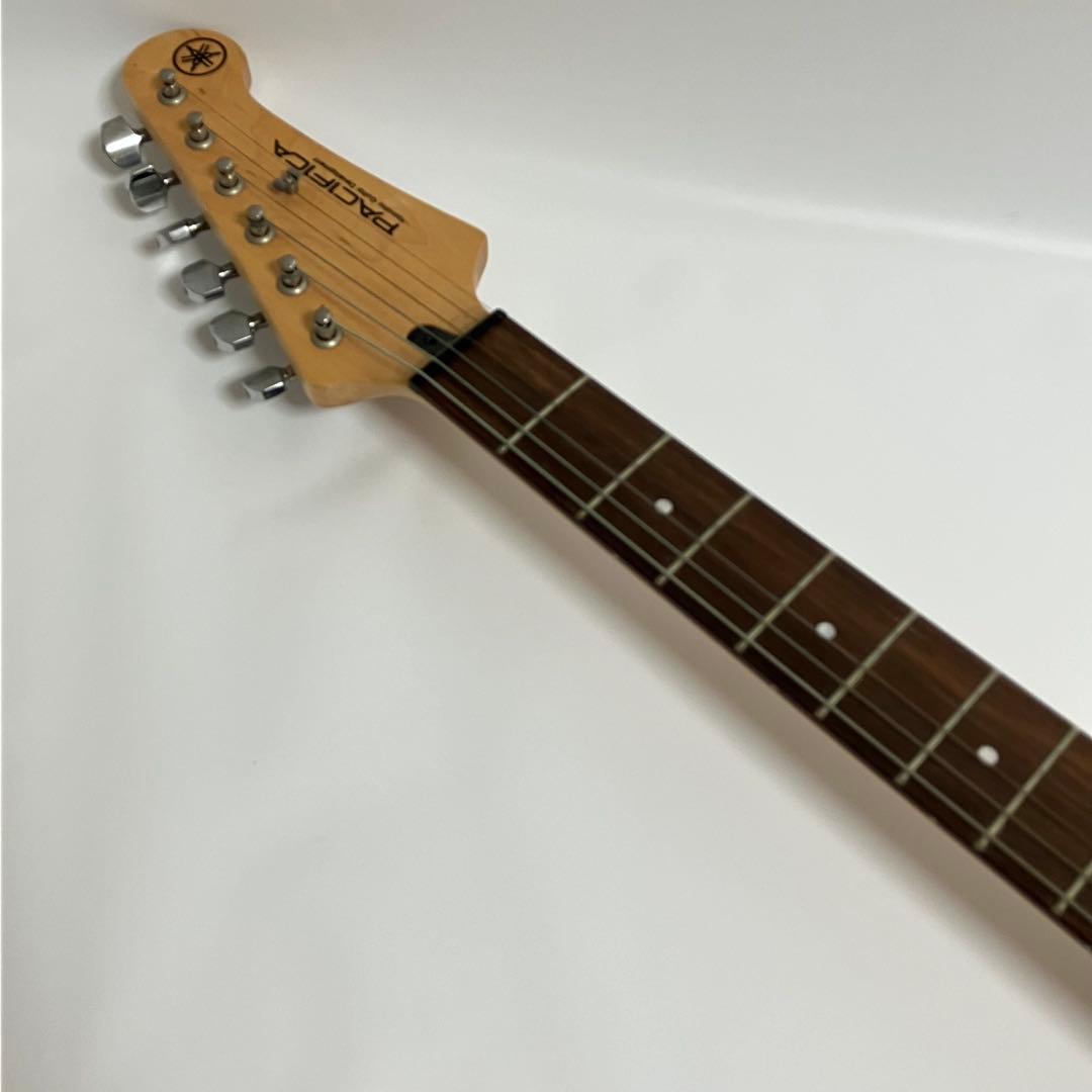 Yamaha Electric Guitars Pacifica Pac012