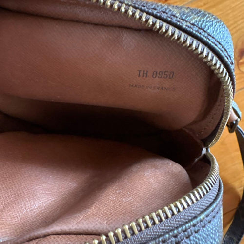 Louis Vuitton Shoulder Bags
