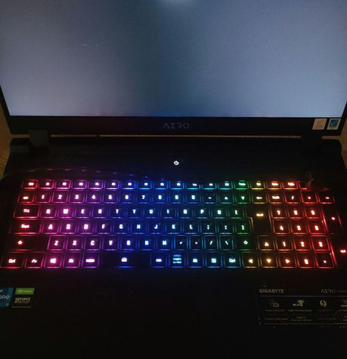 Gigabyte Gaming Laptops Pc 4K Aero 17 Hdr Xd-73Jp524Sp 60Hz