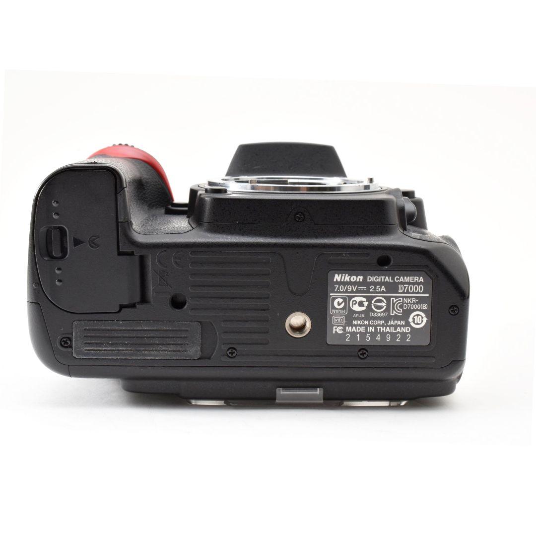 Nikon Digital Slrs D7000 18-105Mm