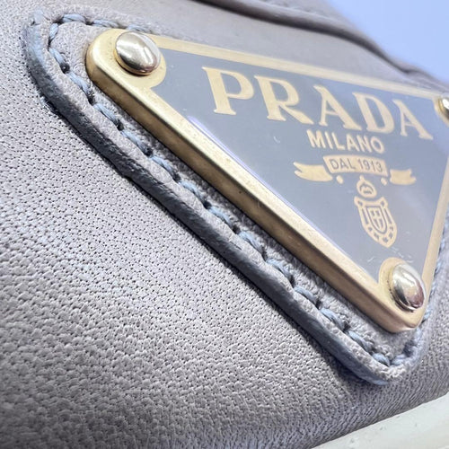 Prada Sneakers 2Ee364