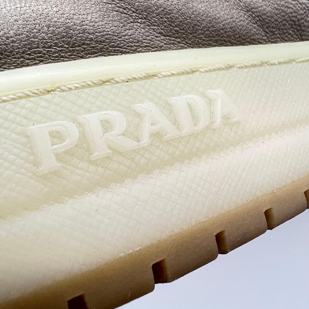 Prada Sneakers 2Ee364