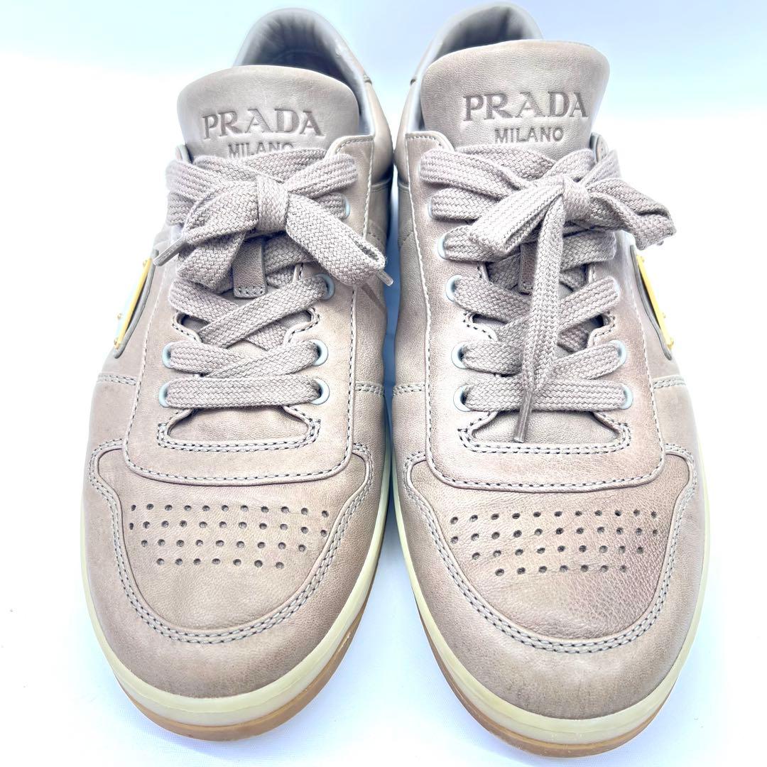 Prada Sneakers 2Ee364