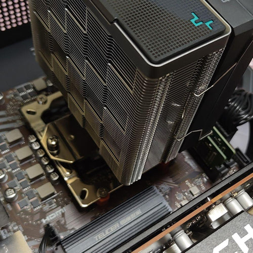 Gaming Desktops Ryzen 7 5700X Radeon Rx6600Xt 16Gb 512Gb