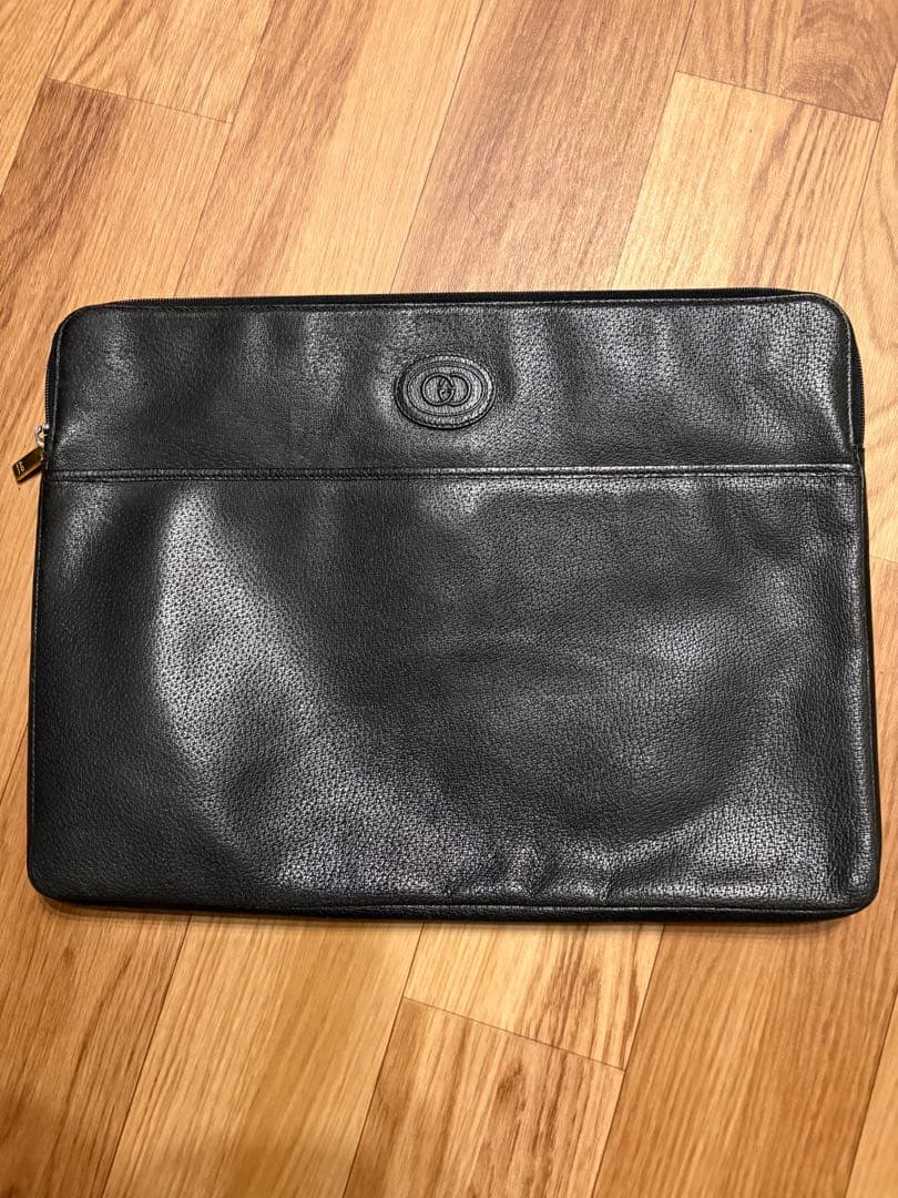 Gucci Clutch Bags