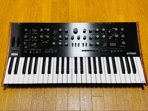 Korg Analog Synthesizers Prologue 8