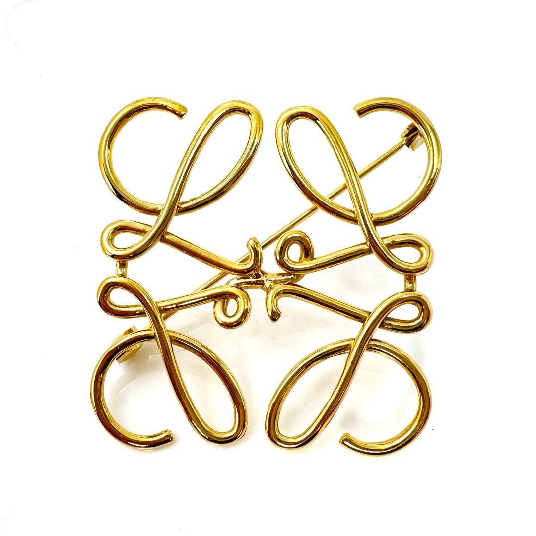 Loewe Brooches Corsages