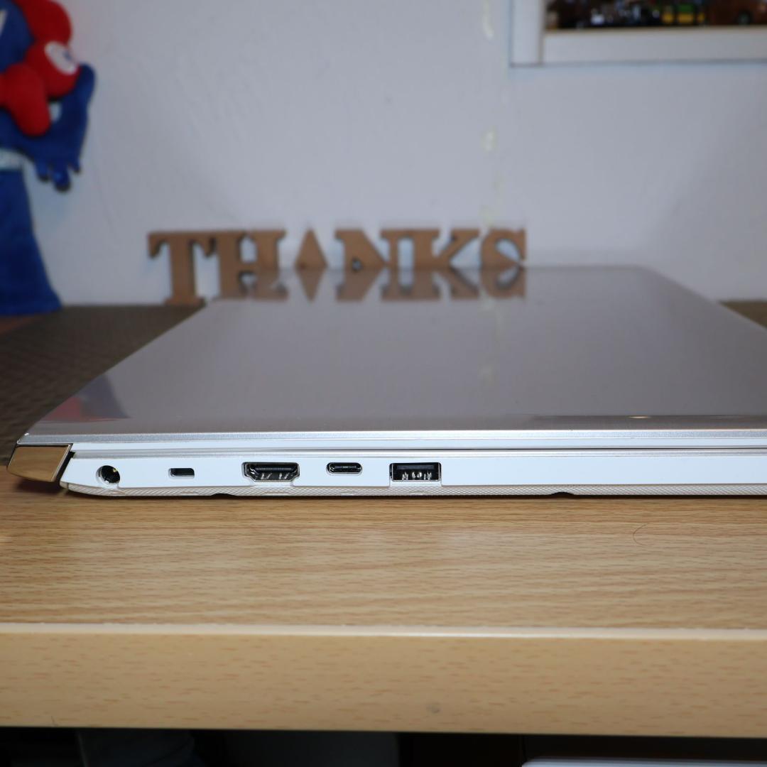 Dynabook Windows Laptops Win11 Cpu 8G/Ssd/Dvd/ /Hdmi/ /Fhd