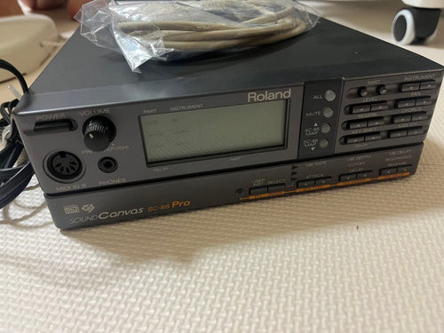 Roland Hardware Instruments Sc-88 Pro Midi