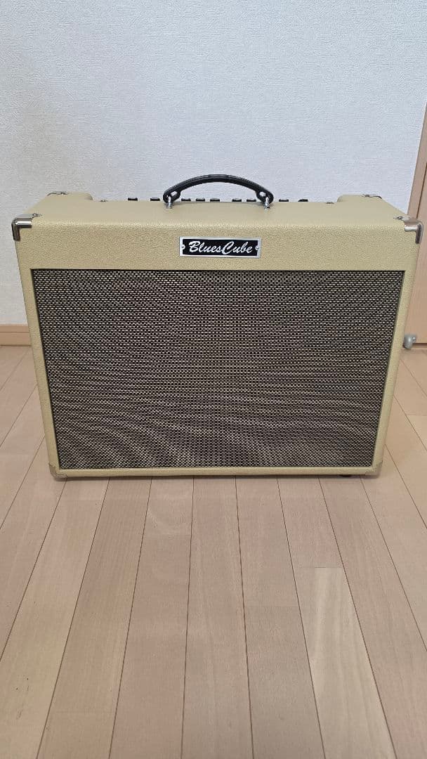 Roland Guitar Amplifiers 2023 Blues Cube Artist 112 80W