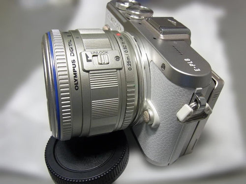 Olympus Mirrorless Interchangeable Lens Cameras 146 Pen E-Pl8