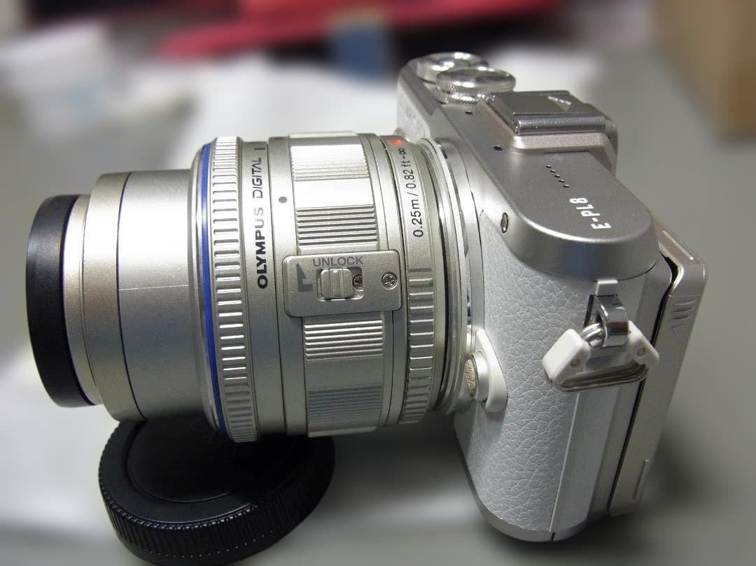 Olympus Mirrorless Interchangeable Lens Cameras 146 Pen E-Pl8