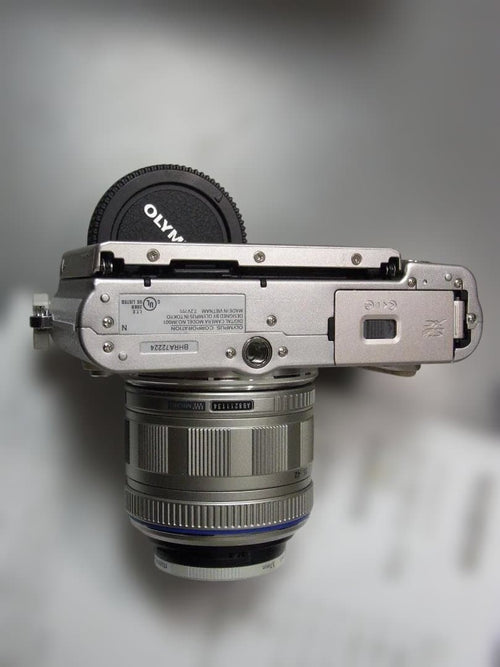 Olympus Mirrorless Interchangeable Lens Cameras 146 Pen E-Pl8