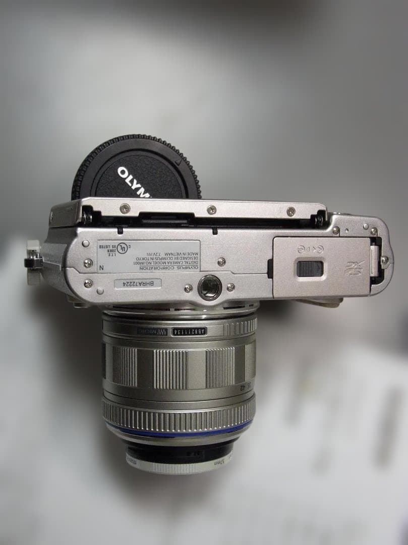 Olympus Mirrorless Interchangeable Lens Cameras 146 Pen E-Pl8