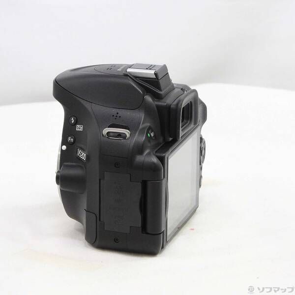 Nikon Digital Slr D5200 348