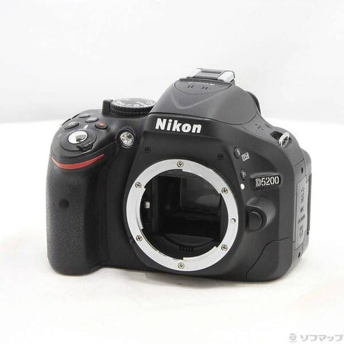 Nikon Digital Slr D5200 348