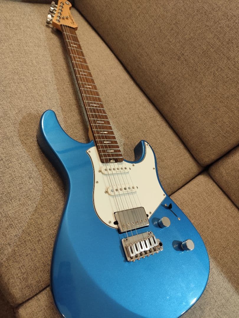 Yamaha Electric Guitars Pacifica Standard Plus Pacs+12