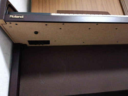 Roland Electronic Organ At-45