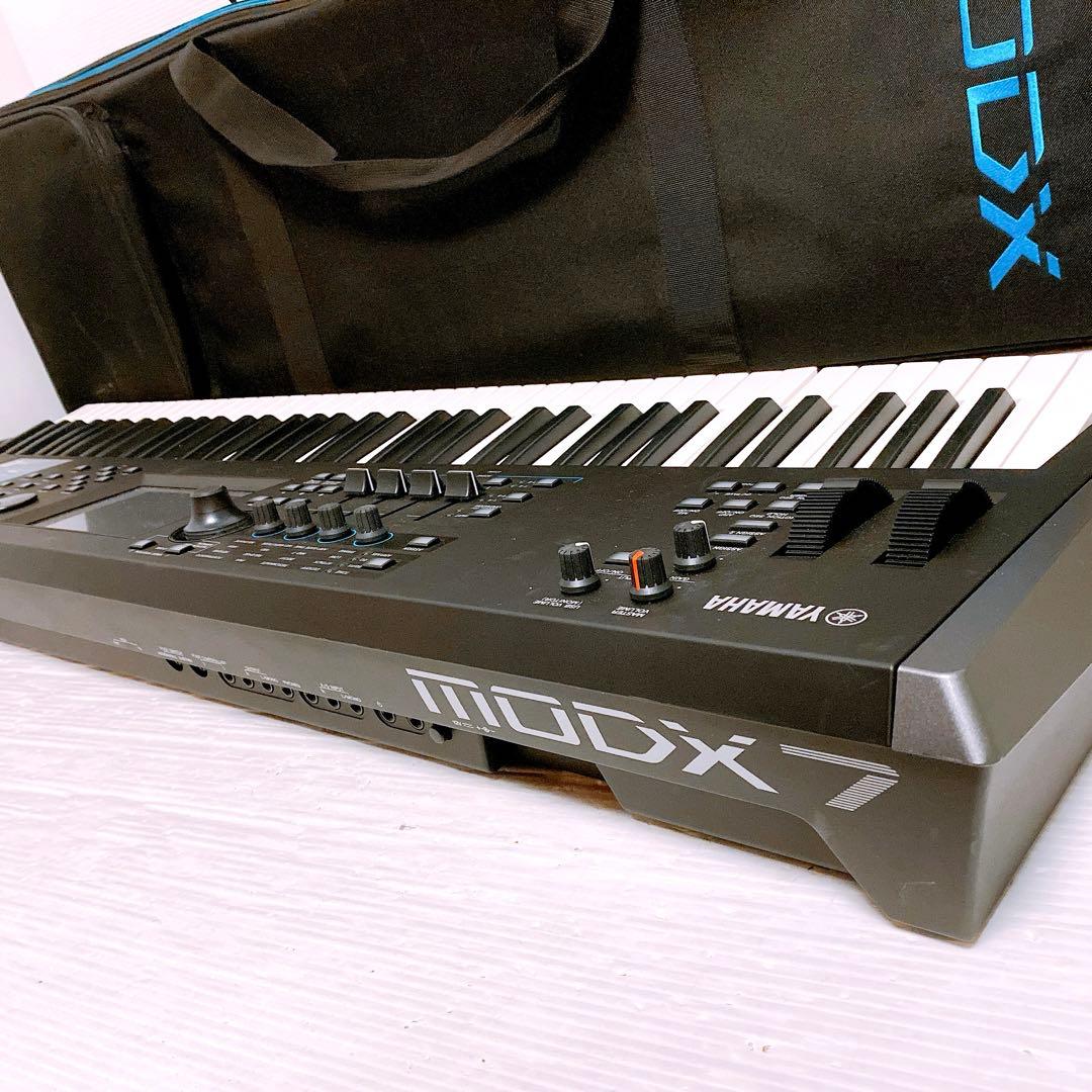 Yamaha Other Modx7 74