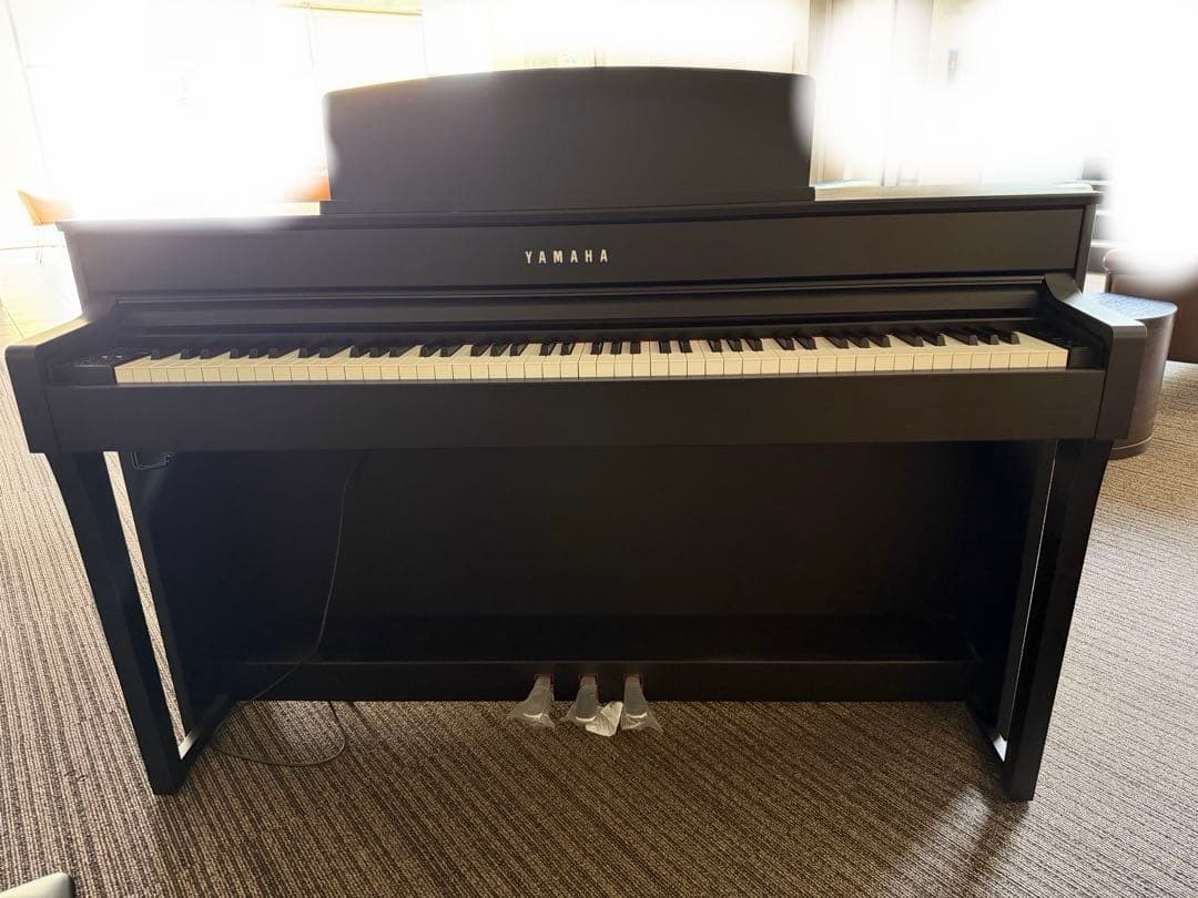 Yamaha Keyboards Digital Pianos Clp-645B