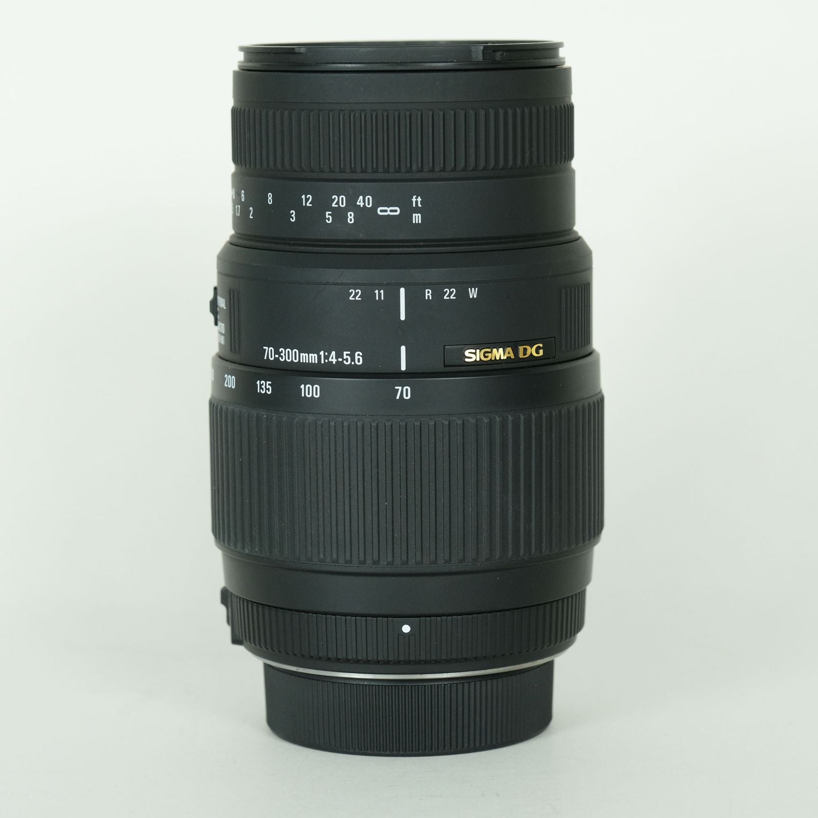 Sigma Lens (Zoom) 70-300Mm F4-5.6 Dg Os F Nikon