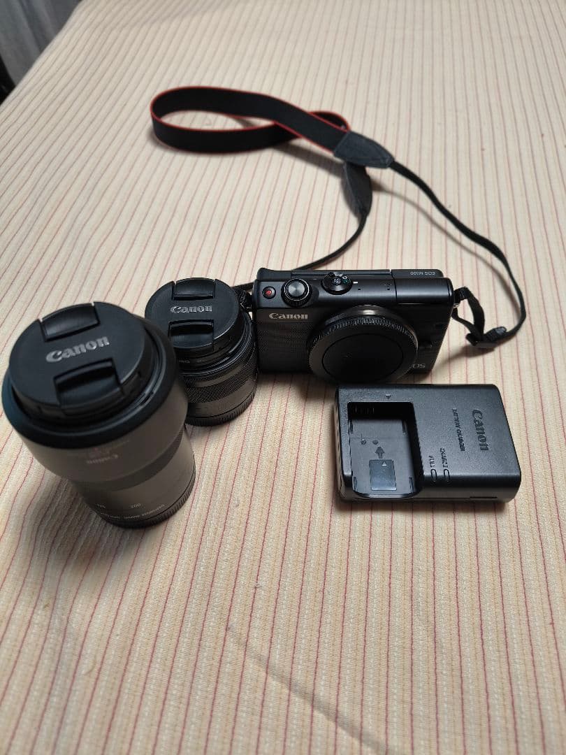 Canon Mirrorless Interchangeable Lips Eos M100