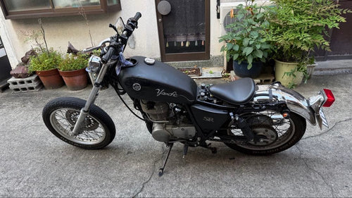 Yamaha Motorcycle Body Sr400