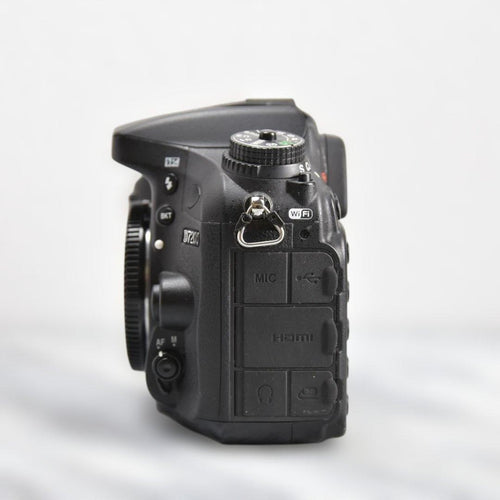 Nikon Digital Slr D7200 Aps-C
