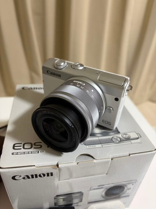 Canon Mirrorless Interchangeable Lens Cameras Eos M200
