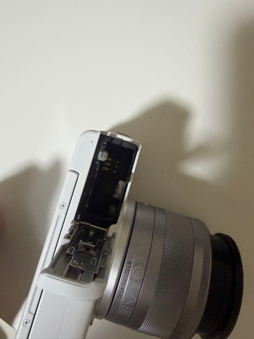 Canon Mirrorless Interchangeable Lens Cameras Eos M200