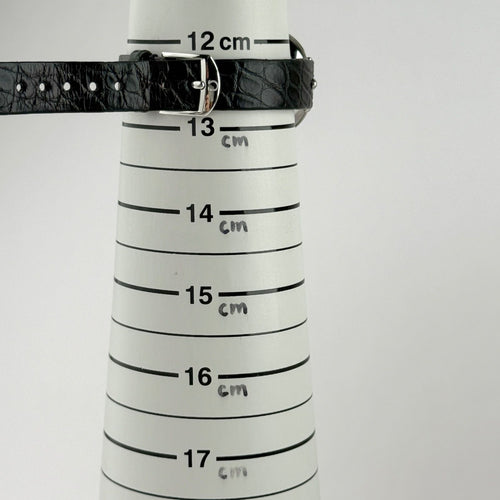 Omega Watch (Quartz) 633