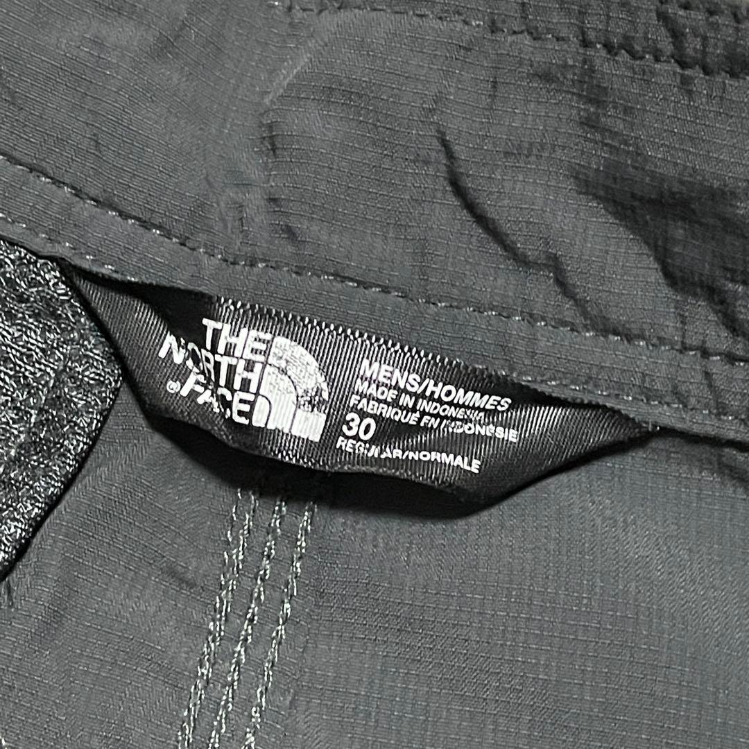 The North Face Shorts Bermuda [30]