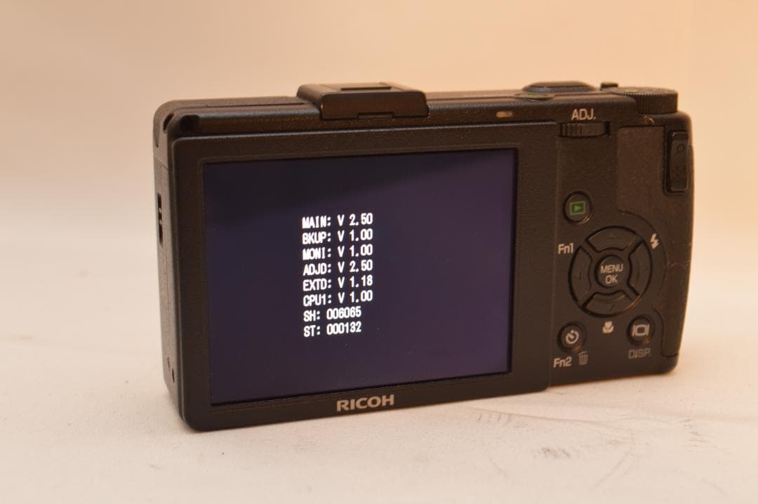 Compact Digital Camera Ricoh Gr Iii 6065