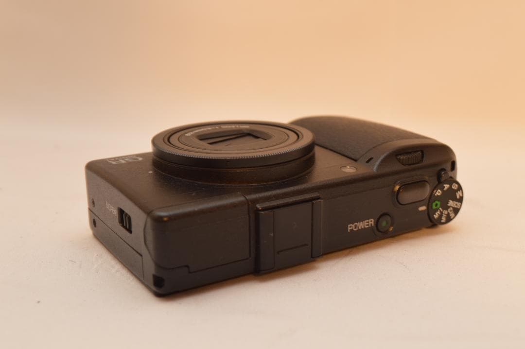 Compact Digital Camera Ricoh Gr Iii 6065